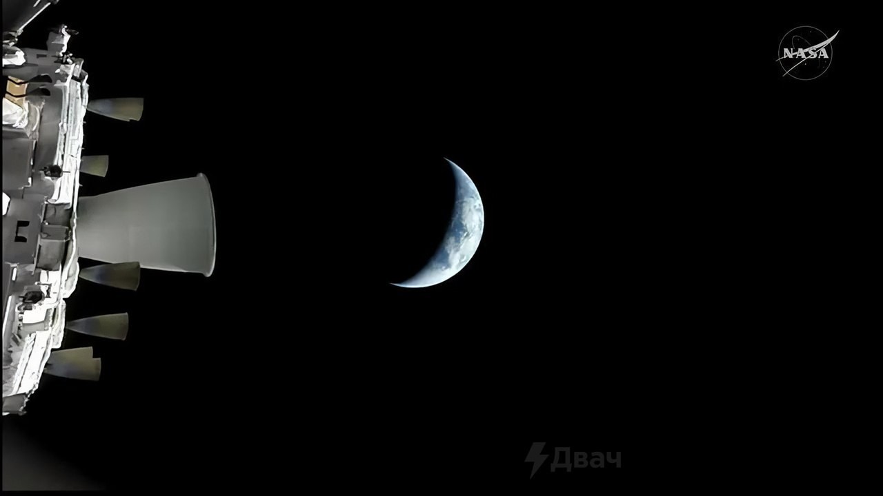 Экипаж миссии «Артемида-2» сделал потрясающее фото Земли с расстояния почти в 70 тысяч километров