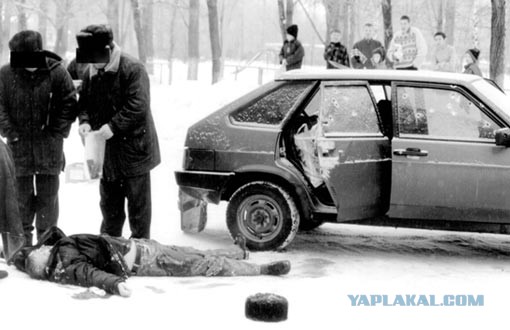 Lada Samara покидает конвейер.