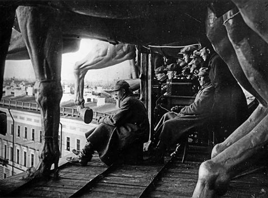 Фотографии со съёмочных площадок