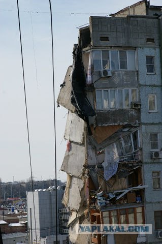 В Астрахани взорвался многоэтажный дом