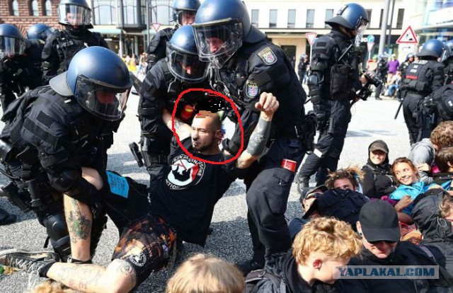 Беспорядки в первый день саммита G20 в Гамбурге