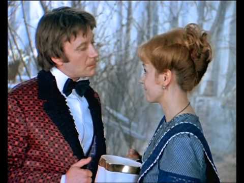 Настоящим женщинам трусы не нужны!