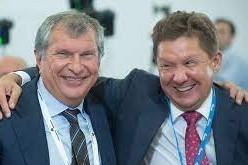 К Кремлю съезжается множество кортежей. Дороги Москвы перекрыты