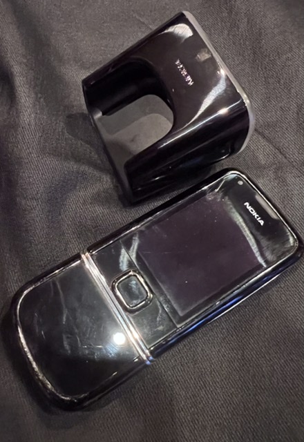 Нокиа 8800
