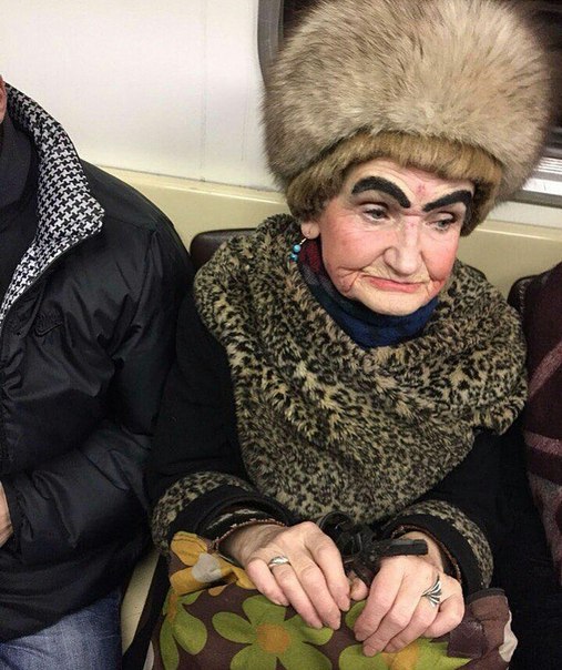 Метро и экстравагантные люди в нем