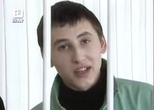 Всадил нож в шею: в Волгограде убили 16-летнего парня