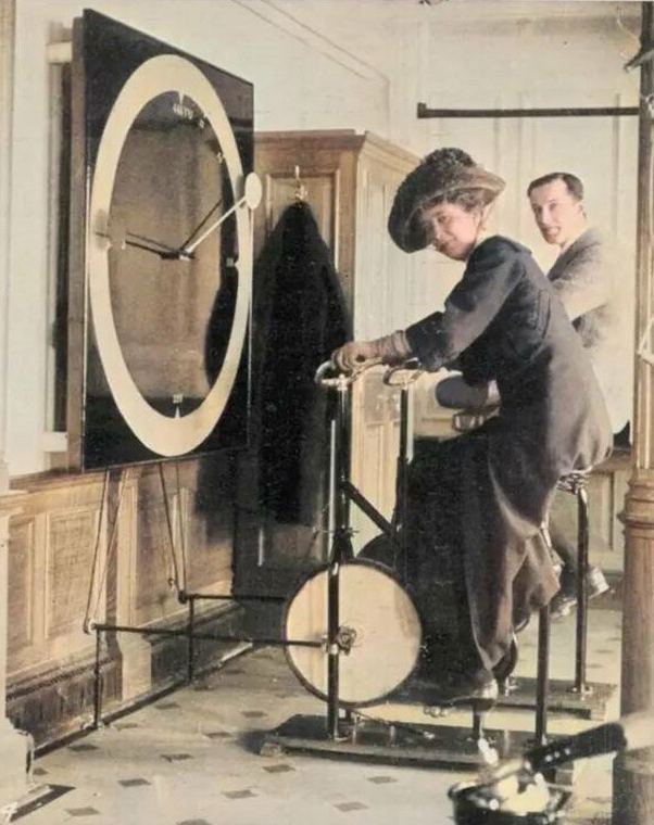 Исторические фотографии. Около сотни лет назад.