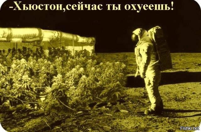 Лунные скафандры от Axiom.