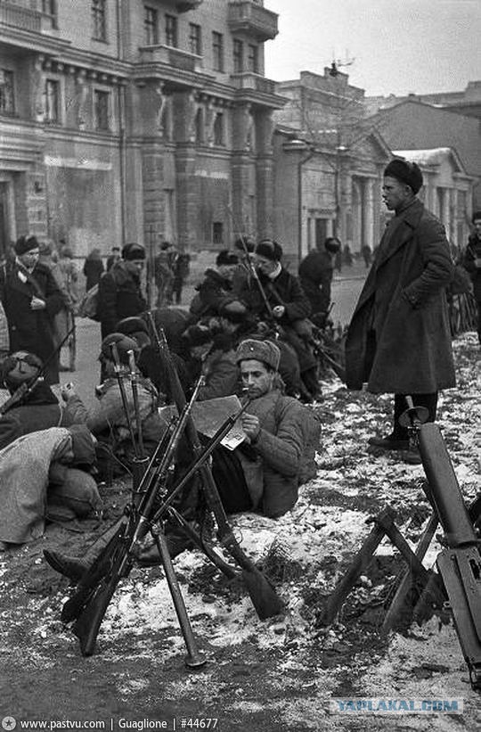 Прогулка по Москве 1941 года