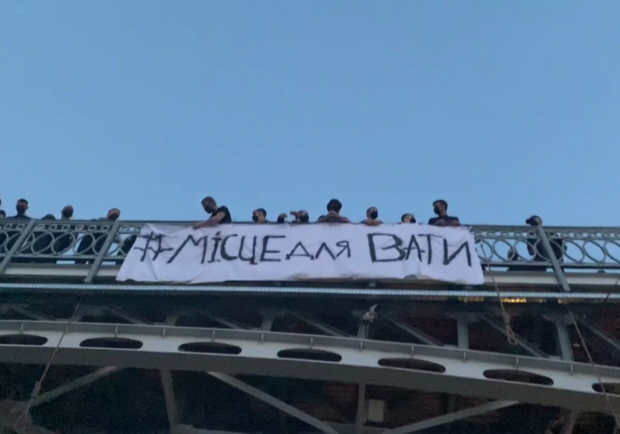В Киеве какая-то жесть творится. 16+
