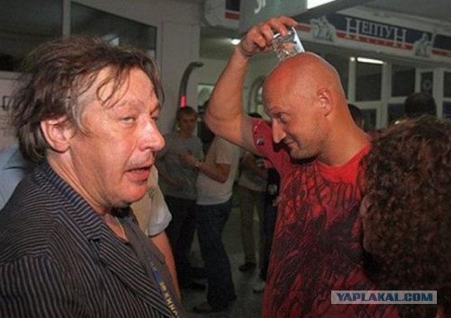Шнур - убогая пародия на Сукачева и Бригаду С ...