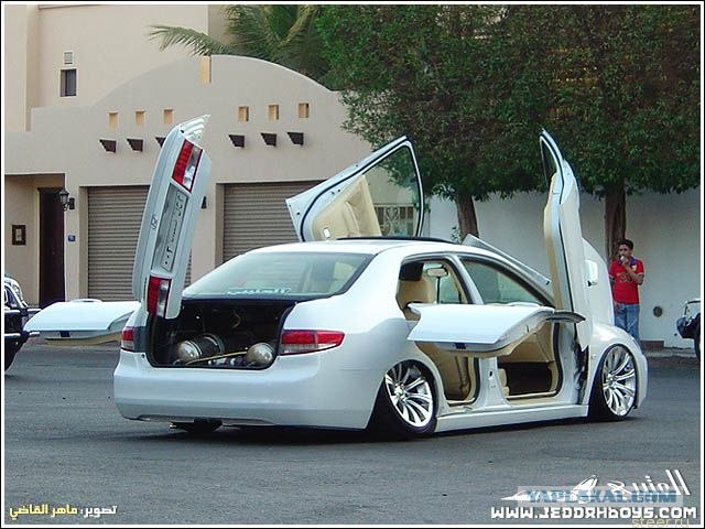 Как можно испоганить Toyota Camry
