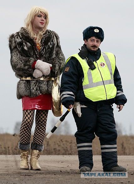 Сотрудницу полиции задержали за проституцию в Москве