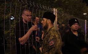 РПЦ отбирает школы: Русь пора крестить повторно