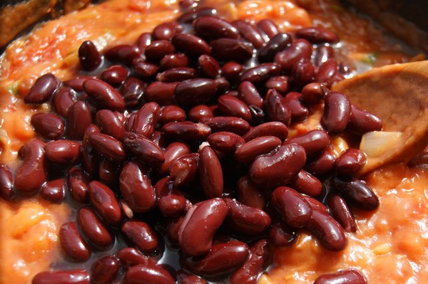 Фасоль – International, Или «Веселые нотки»