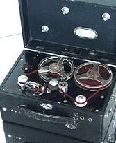 У кого какая была первая музыка на кассетах?