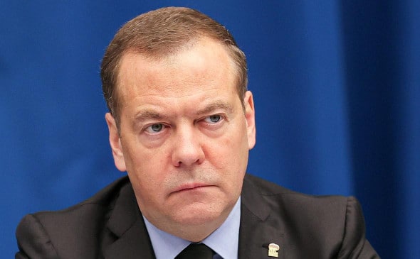 «Альфа-самец Пиндостан», «уличная девка», «постылая Европа»