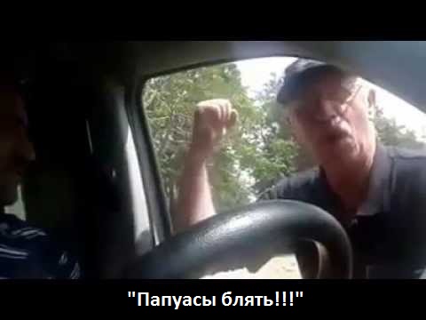 А вам нравится, когда голые мужики бродят по городу?