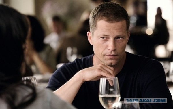 Знаменитости - ровесники (16 фото)