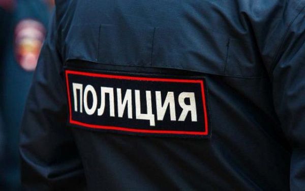 В одном из торговых центров в Улан-Удэ мужчина напал на 16-летнего подростка
