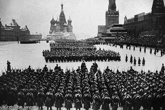 Русские не сдаются никогда!