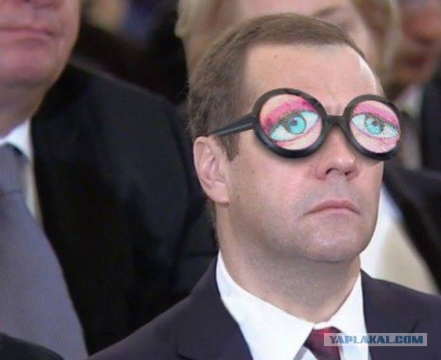 Медведев предложил переименовать кофе американо в «русиано»
