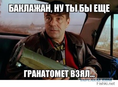 В Петербурге трое грабителей с огромным трудом отняли сумку у очень смелой девушки