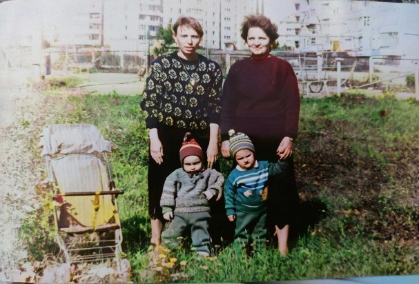 Хожу по лезвию бритвы. Снова про нейросети