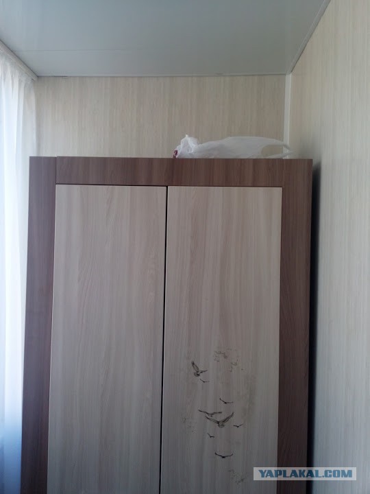 Простенький балкон