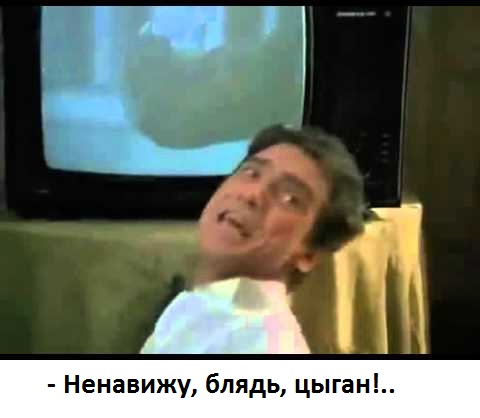 Очень странная женщина сегодня пела на шоу "Голос"....