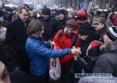 У майдановцев началась массовая наркотическая ломк
