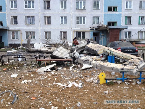 Взрыв дома в Загорских Далях. Два этажа снесло