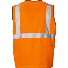 Три главные причины, почему люди теряются в лесу, и как этого избежать