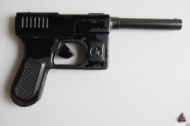 Mauser C96 "Red 9" 1917 года