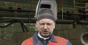 В Мурманской области загорелся авианосец "Адмирал Кузнецов". Уже известно о пострадавших.