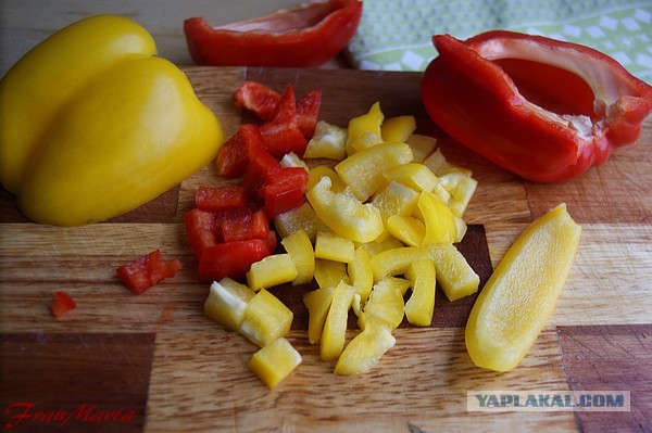 Густой мясной суп, похожий на гуляш, В духовке