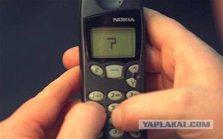 Когда интернет отключили: Змейка на клавиатуре