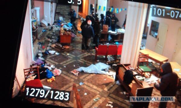 И свет во тьме светит, и тьма не объяла его