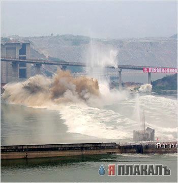 УГОЛОК ПОДРЫВНИКА. Ядерные взрывы, динамит, бомбы