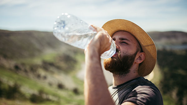 Крупнейшая в истории афера с бутилированной водой