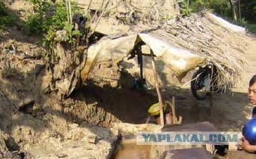 Уникальный индонезийский опыт нефтедобычи вручную...