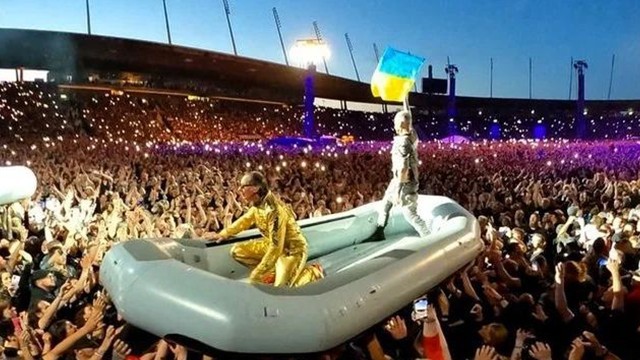 Группа Rammstein в поддержку РФ, включила песню Газманова на концерте в Таллине