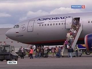 Зачем при взлете просят открывать шторки