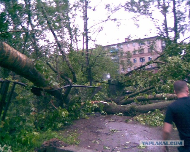 В Ярославле погулял смерч