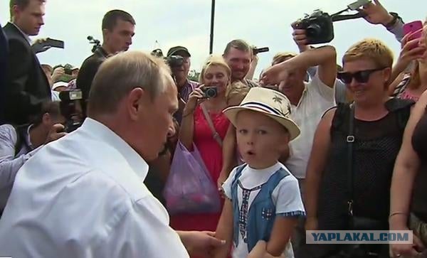 Джон Керри прогулялся по Арбату