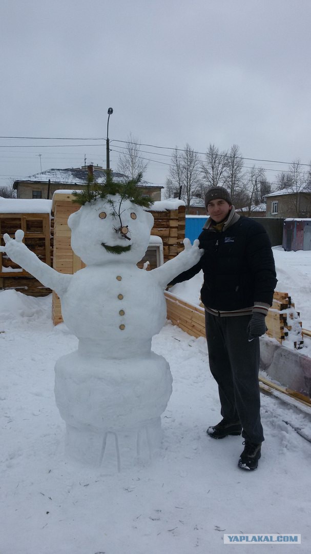 В Омске +1 и снег...Появилось много снеговиков