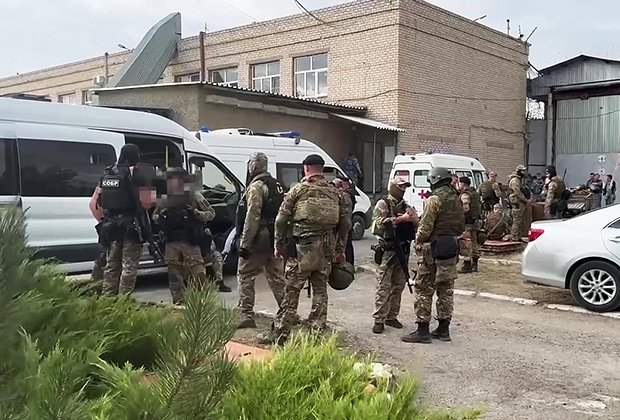 Российские тюрьмы становятся рассадниками экстремизма. Почему охрана колоний не справляется?