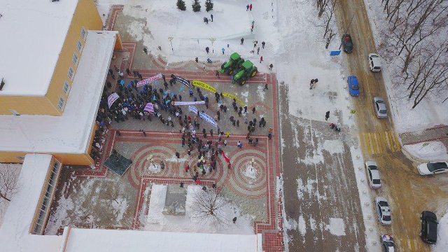 Митинг в совхозе им. Ленина