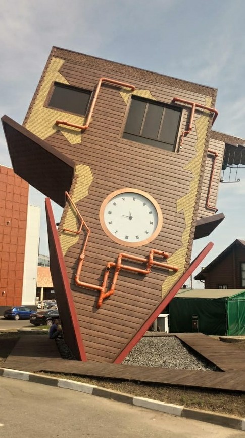 21 здание с интересными деталями