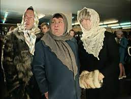 Милонов призвал не допустить показа в России «Золушки» с гендерно-нейтральной феей